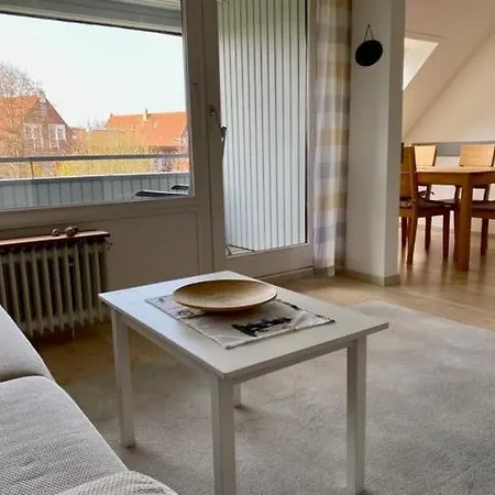 Hus In't Melkerpad 'backbord' *